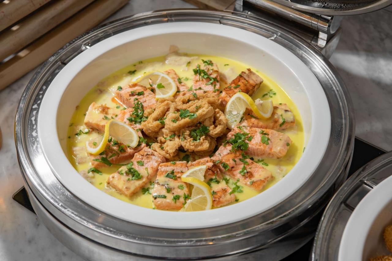 Park Inn By Radisson Makkah Aziziyah Mekka Eksteriør billede A seafood chowder
