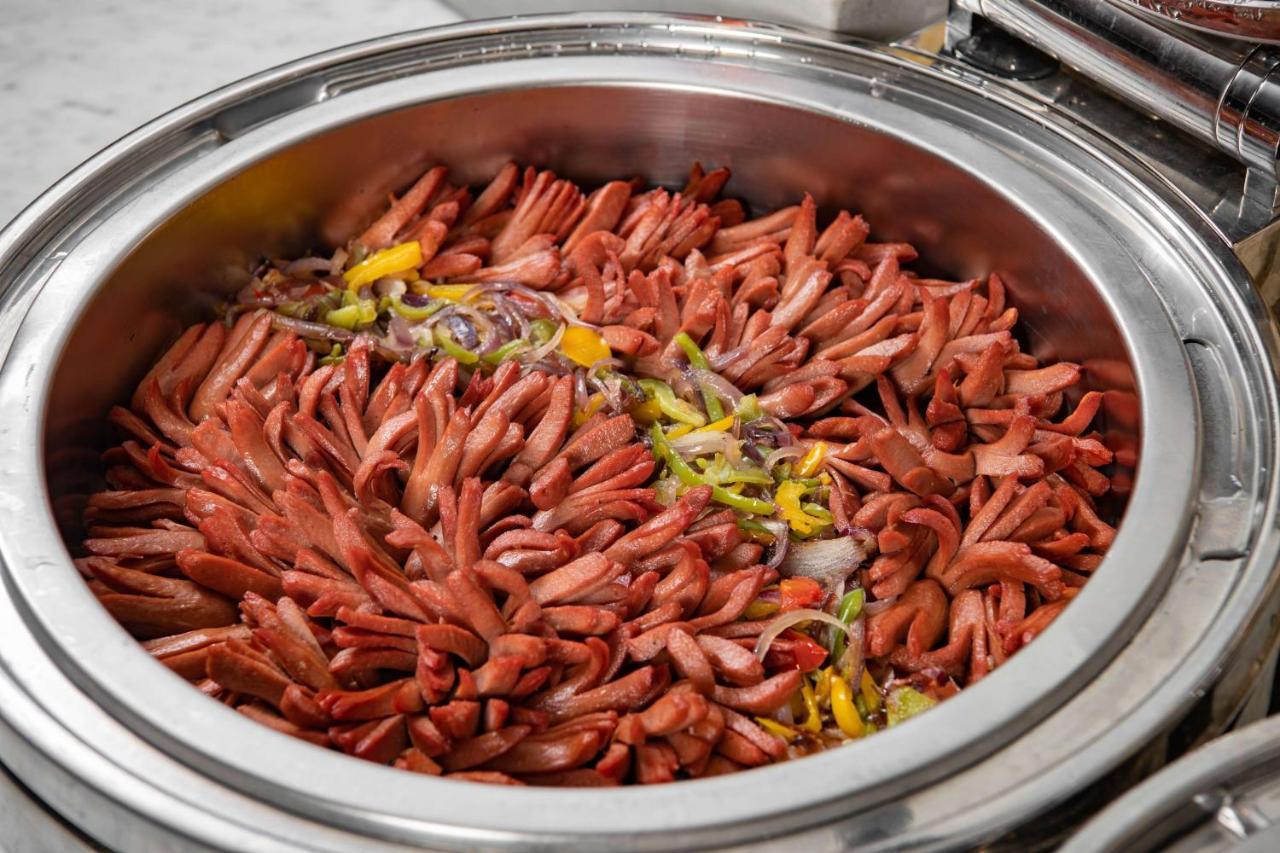 Park Inn By Radisson Makkah Aziziyah Mekka Eksteriør billede Red curry