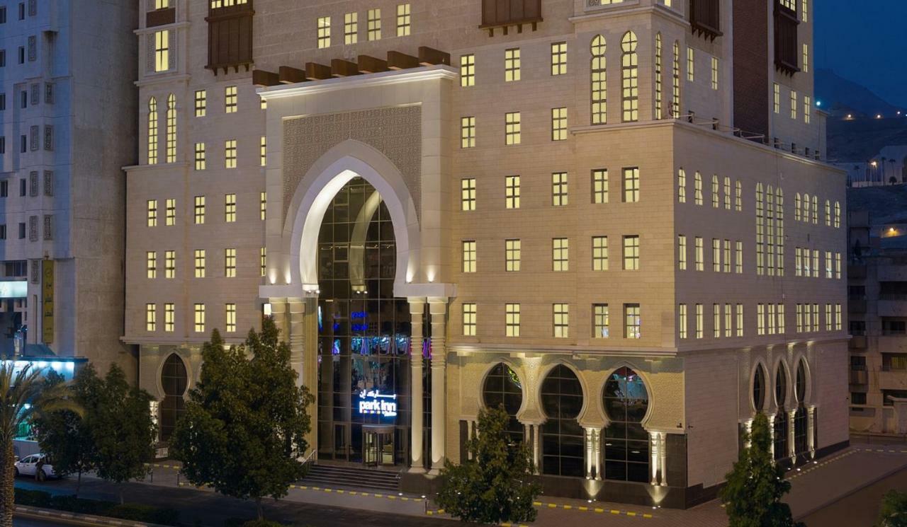 Park Inn By Radisson Makkah Aziziyah Mekka Eksteriør billede The Ritz-Carlton Riyadh